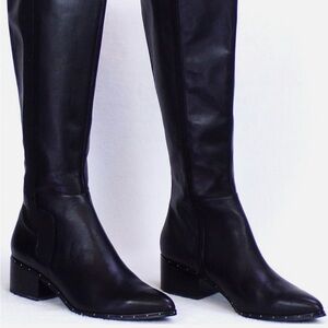 Sleek Black Over-the-Knee Women's Boots